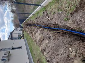 Instalacja elektryczna ziemna w ogrodzie